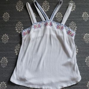 GUC ADORABLE BOHO, SUMMER RAYON TOP🦋